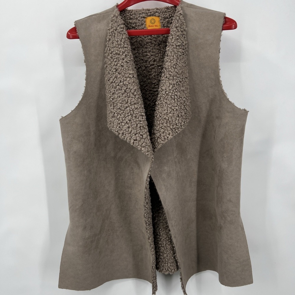 Women's M Sherpa Lined Open Front Faux Suede Vest Taupe Tan Lagenlook Oversized